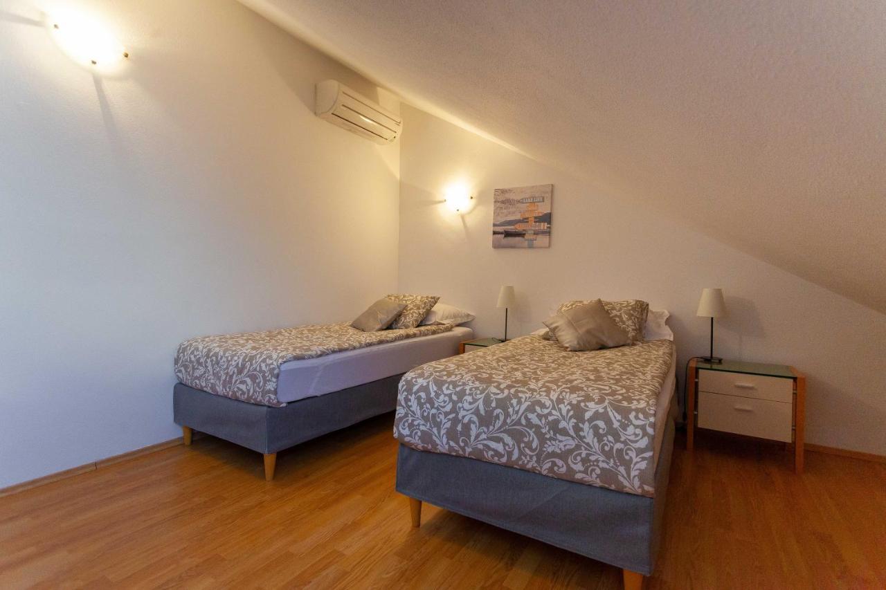 מילנה Apartment Jerry With Private Pool מראה חיצוני תמונה