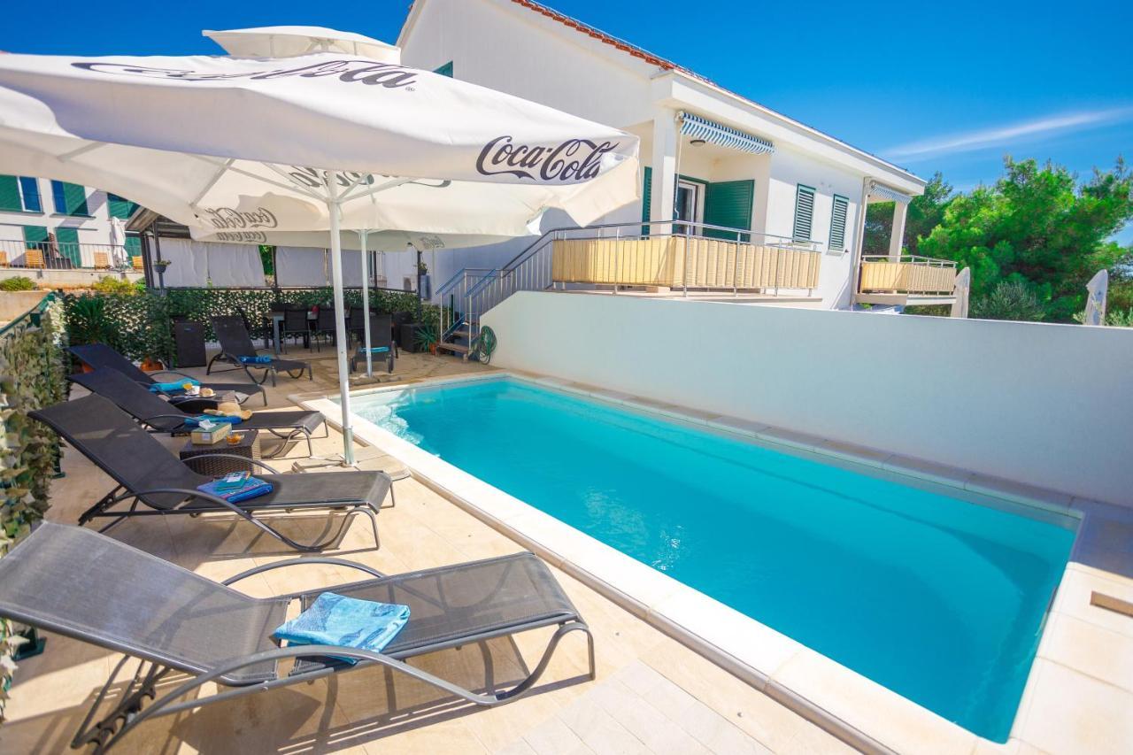 מילנה Apartment Jerry With Private Pool מראה חיצוני תמונה